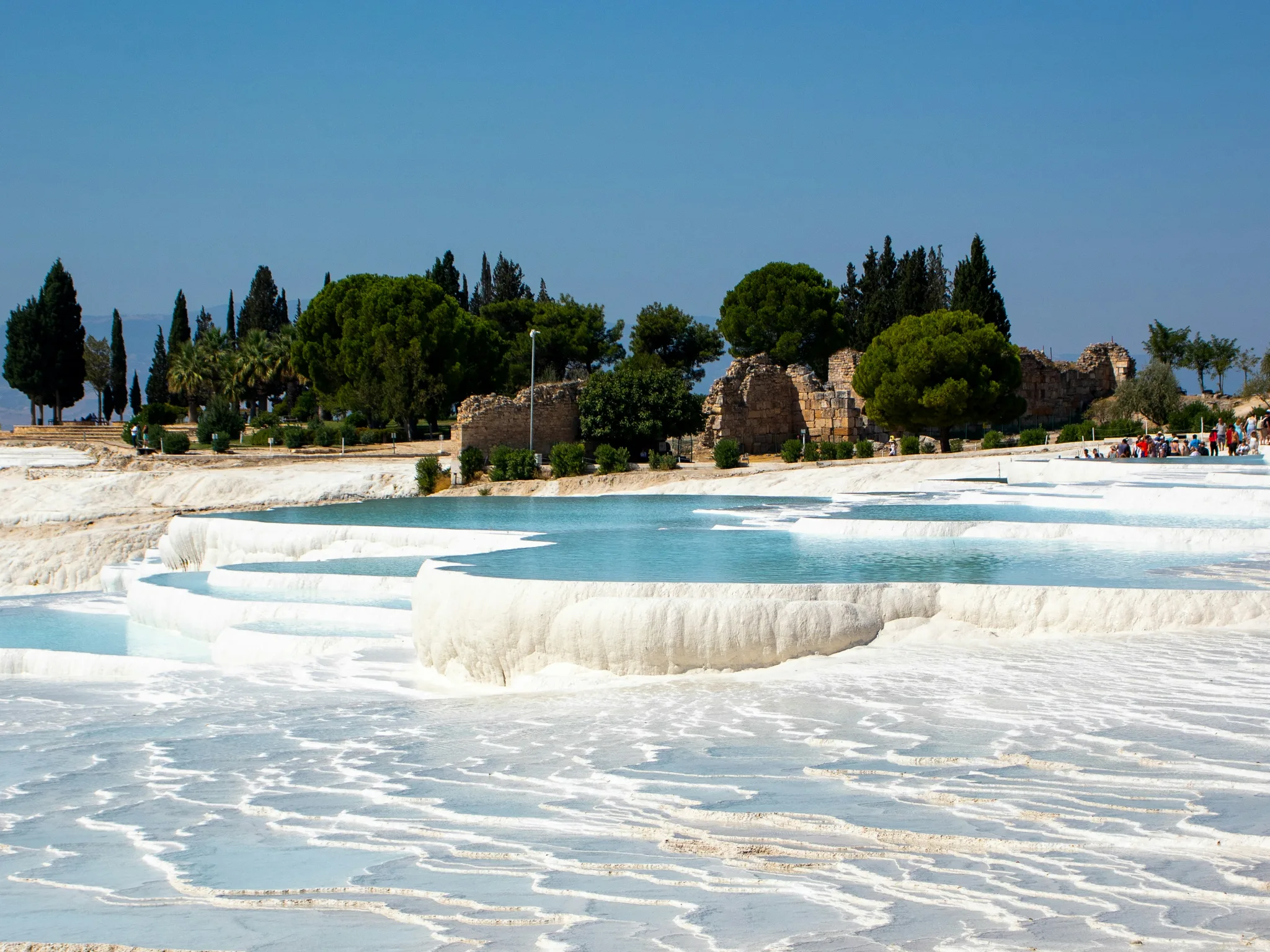 Pamukkale Weiße Travertine: Türkiyes Baumwollburg
