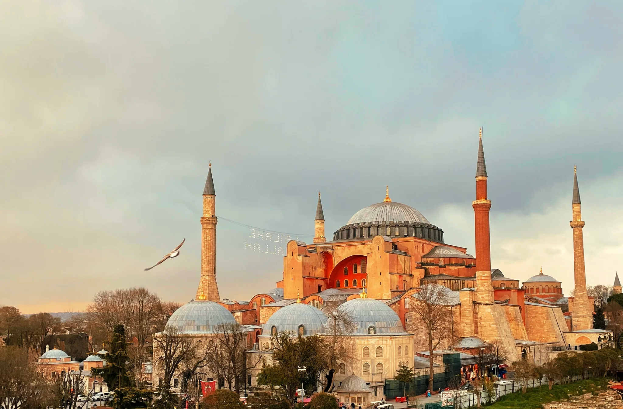 Hagia Sophia Große Moschee: Eine zeitlose Ikone Istanbuls