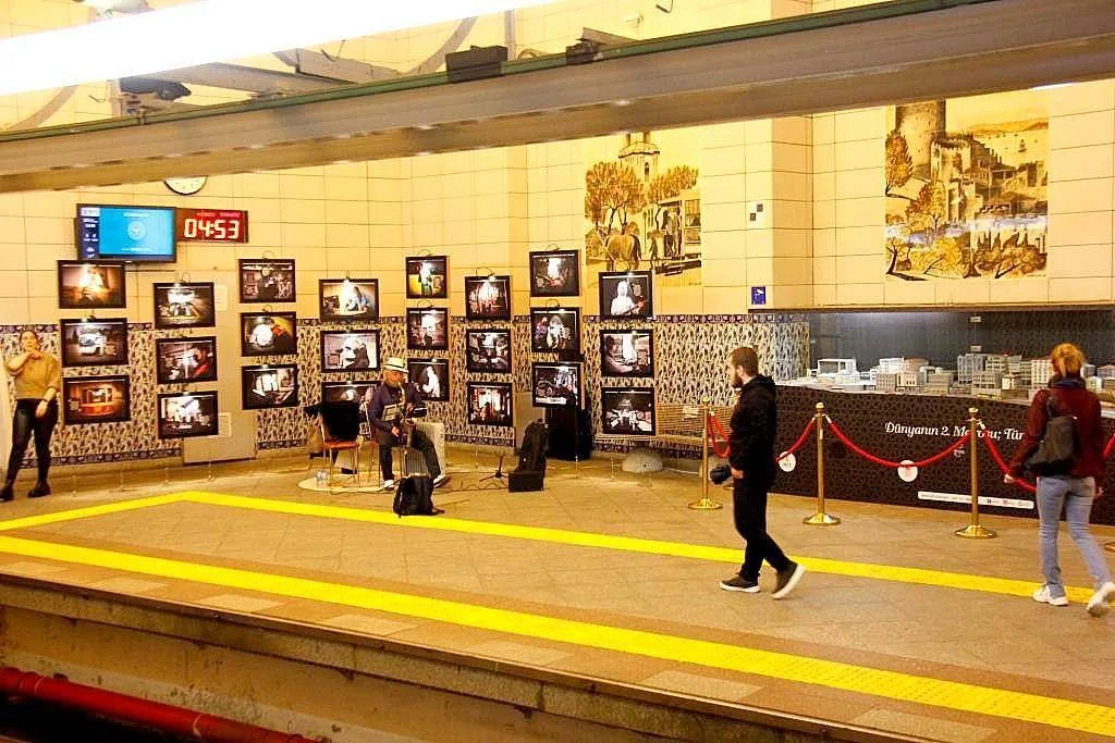 Túnel de Karaköy (Tünel): El histórico funicular subterráneo de Estambul - 5