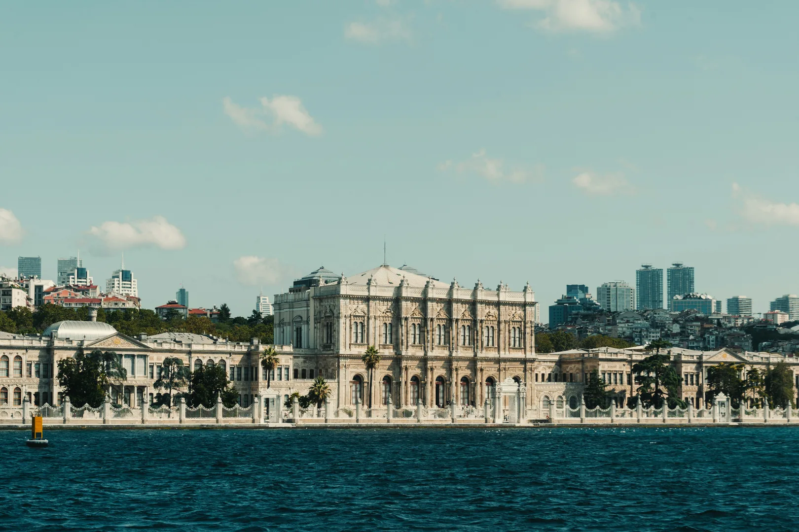 Dolmabahçe-Palast: Istanbuls kaiserliches Juwel am Bosporus - 4