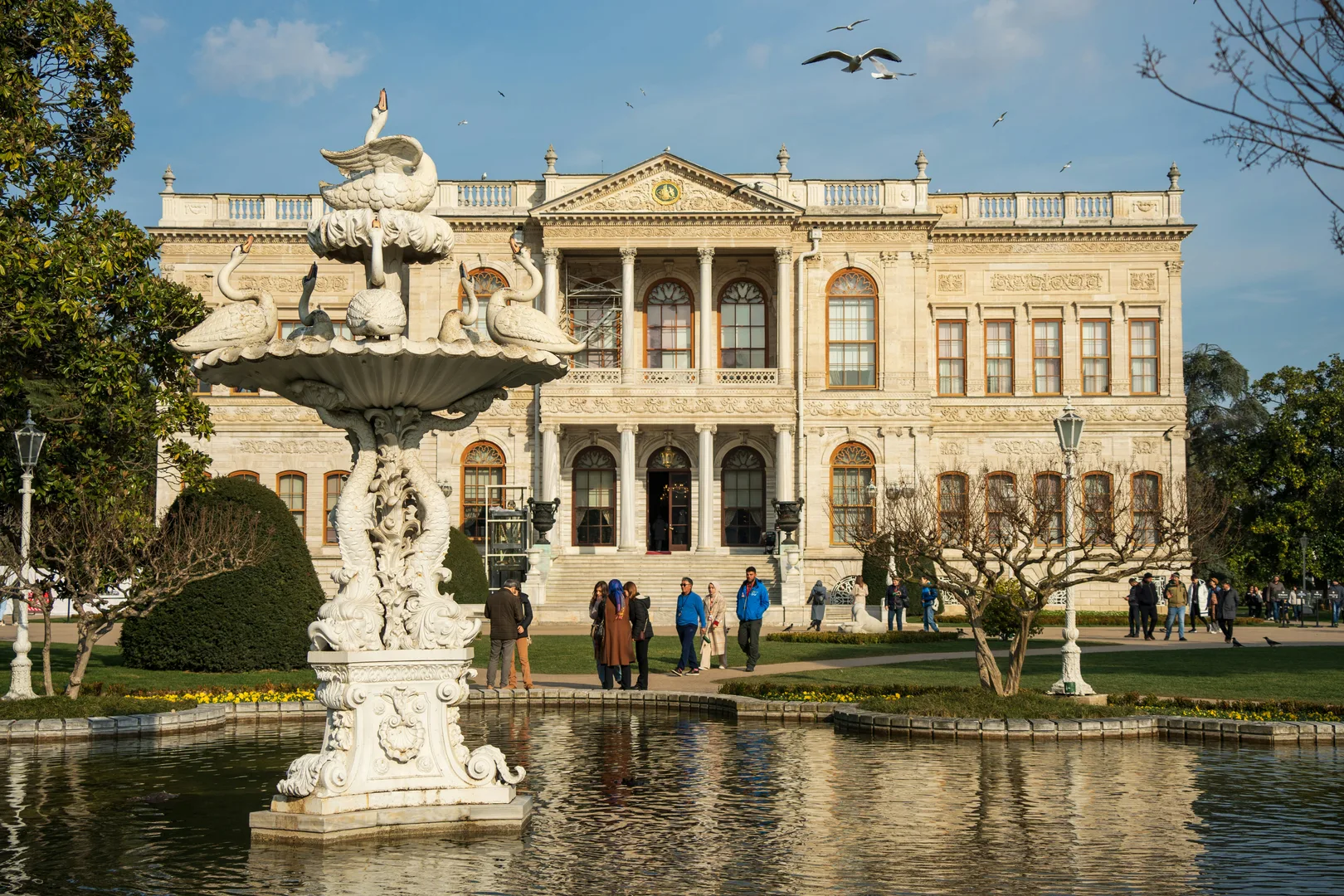Dolmabahçe-Palast: Istanbuls kaiserliches Juwel am Bosporus - 2