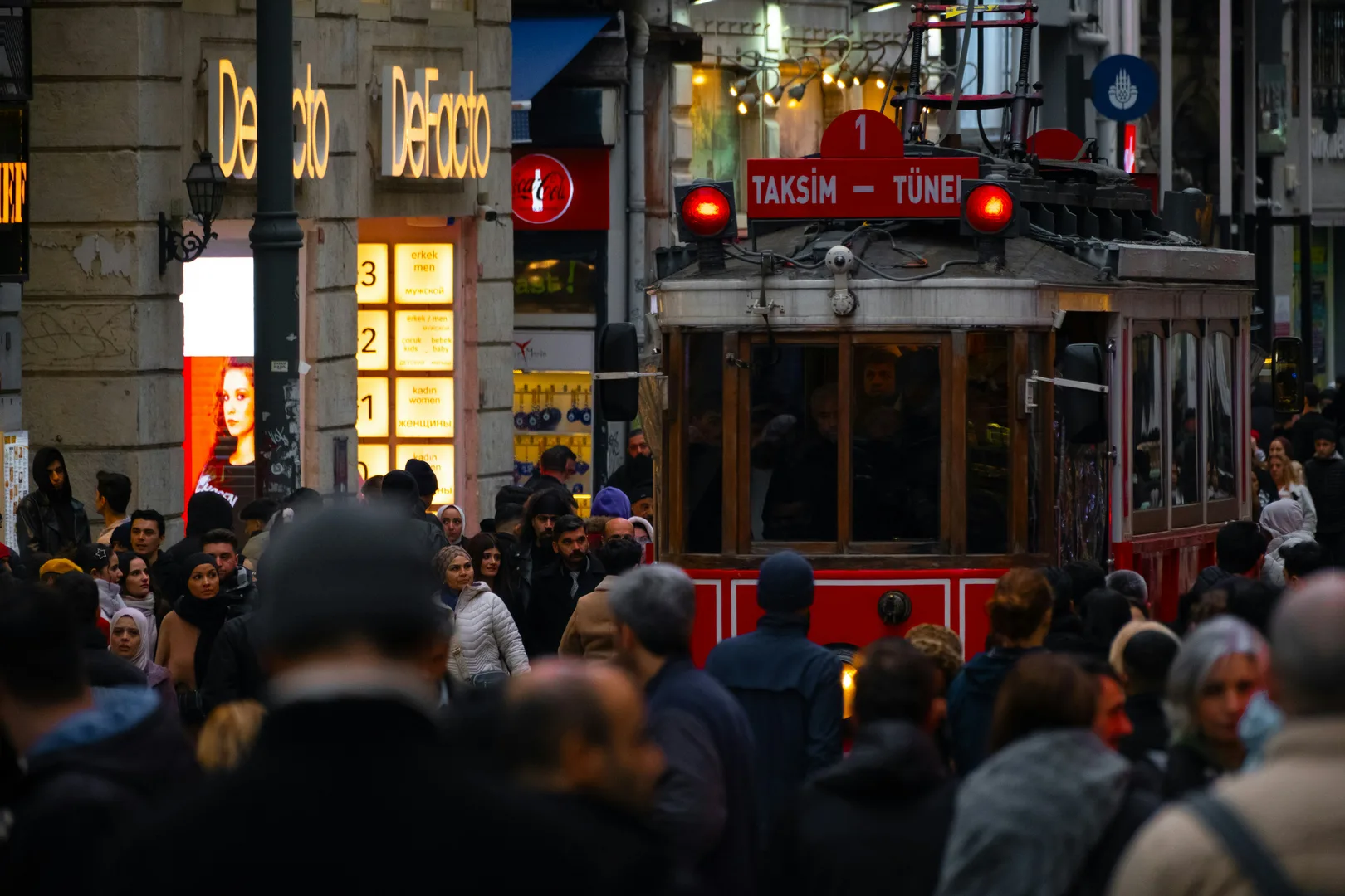 Istiklal-Straße: Istanbuls pulsierende historische Lebensader - 5